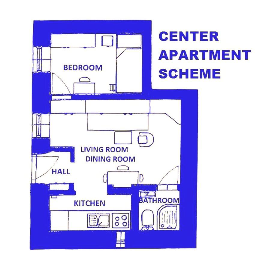 Center Studio Apartment Pula Bagian luar foto