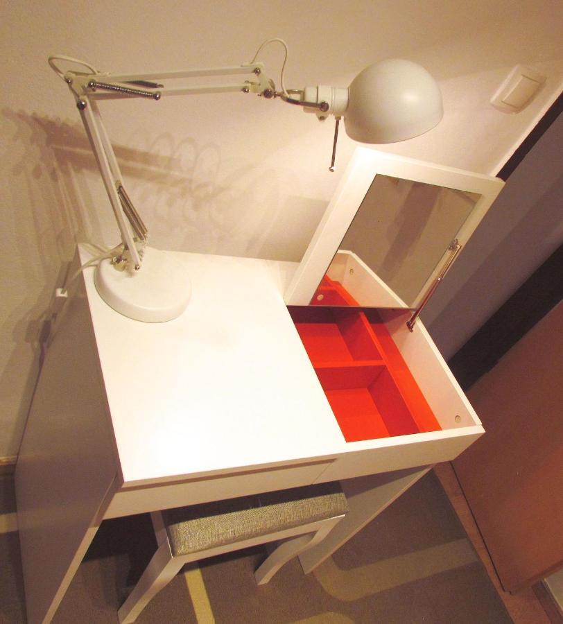 Center Studio Apartment Pula Bagian luar foto